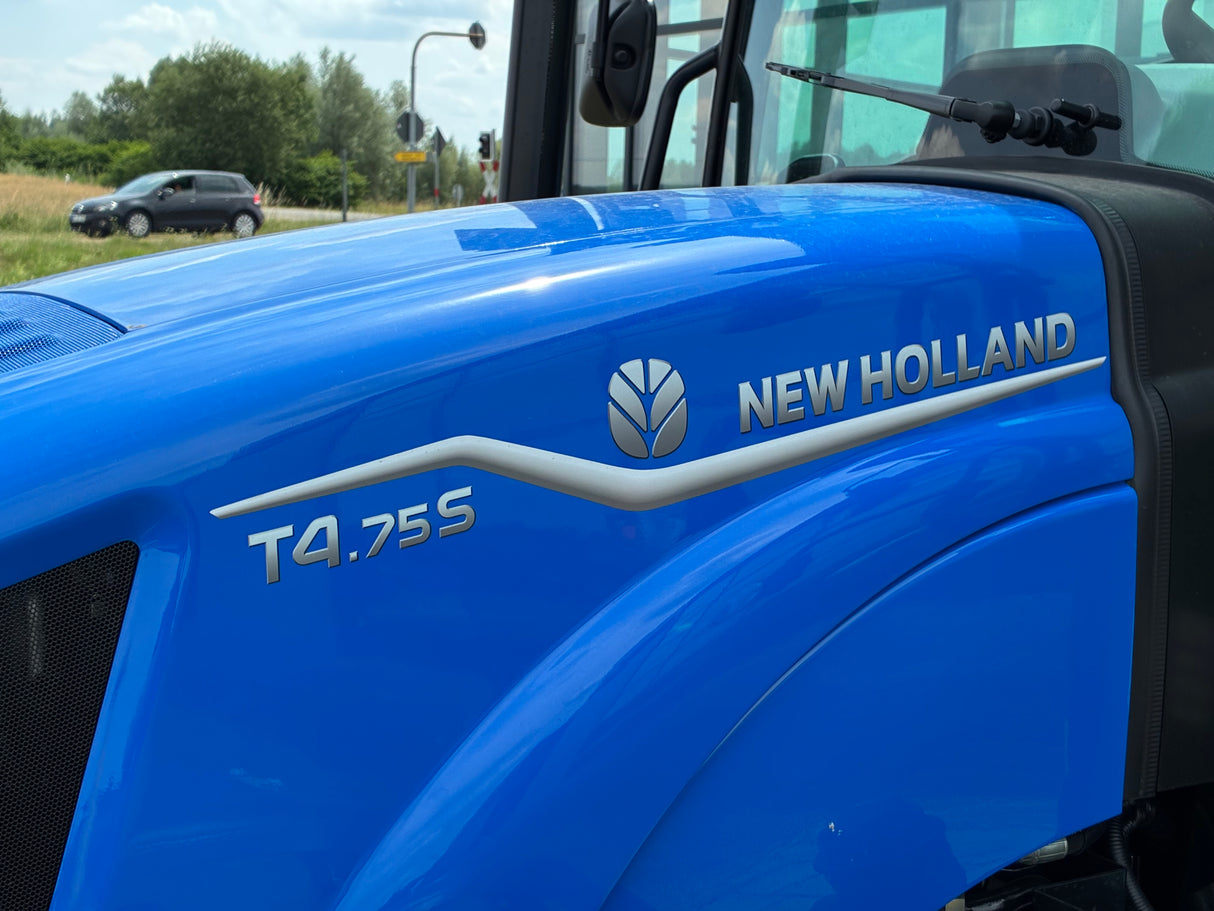 New Holland T4.75S Traktor im Angebot
