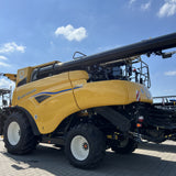 New Holland CR8.80 Mähdrescher - Vorführer - Baujahr 2024