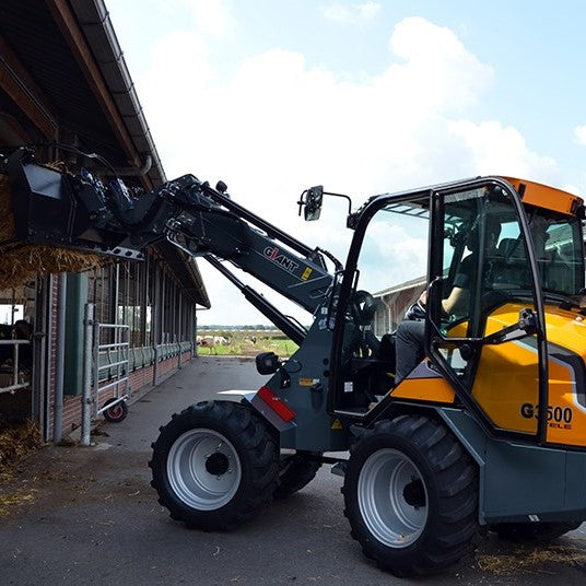 Tobroco GiANT Teleskopradlader G3500 TELE